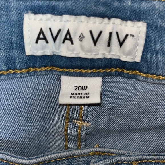Ava & Viv Light Blue Denim Jeans Size 20W - Picture 6 of 7